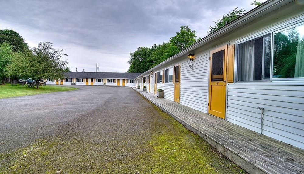 Picket Fence Motel St. Andrews By The Sea Εξωτερικό φωτογραφία